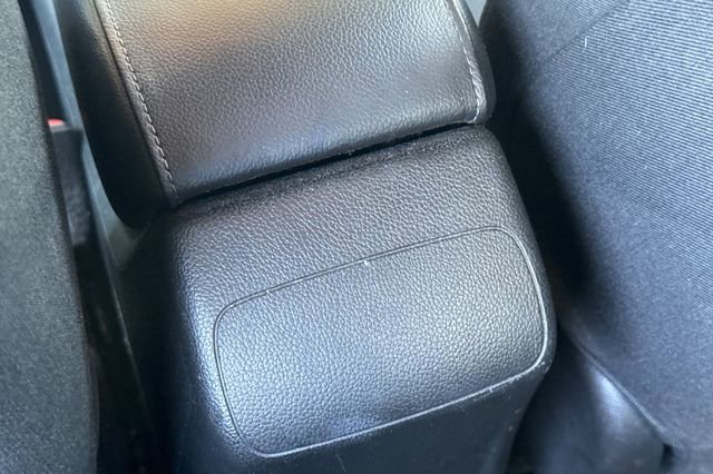 Used 2016 Chevrolet Cruze LT image 38