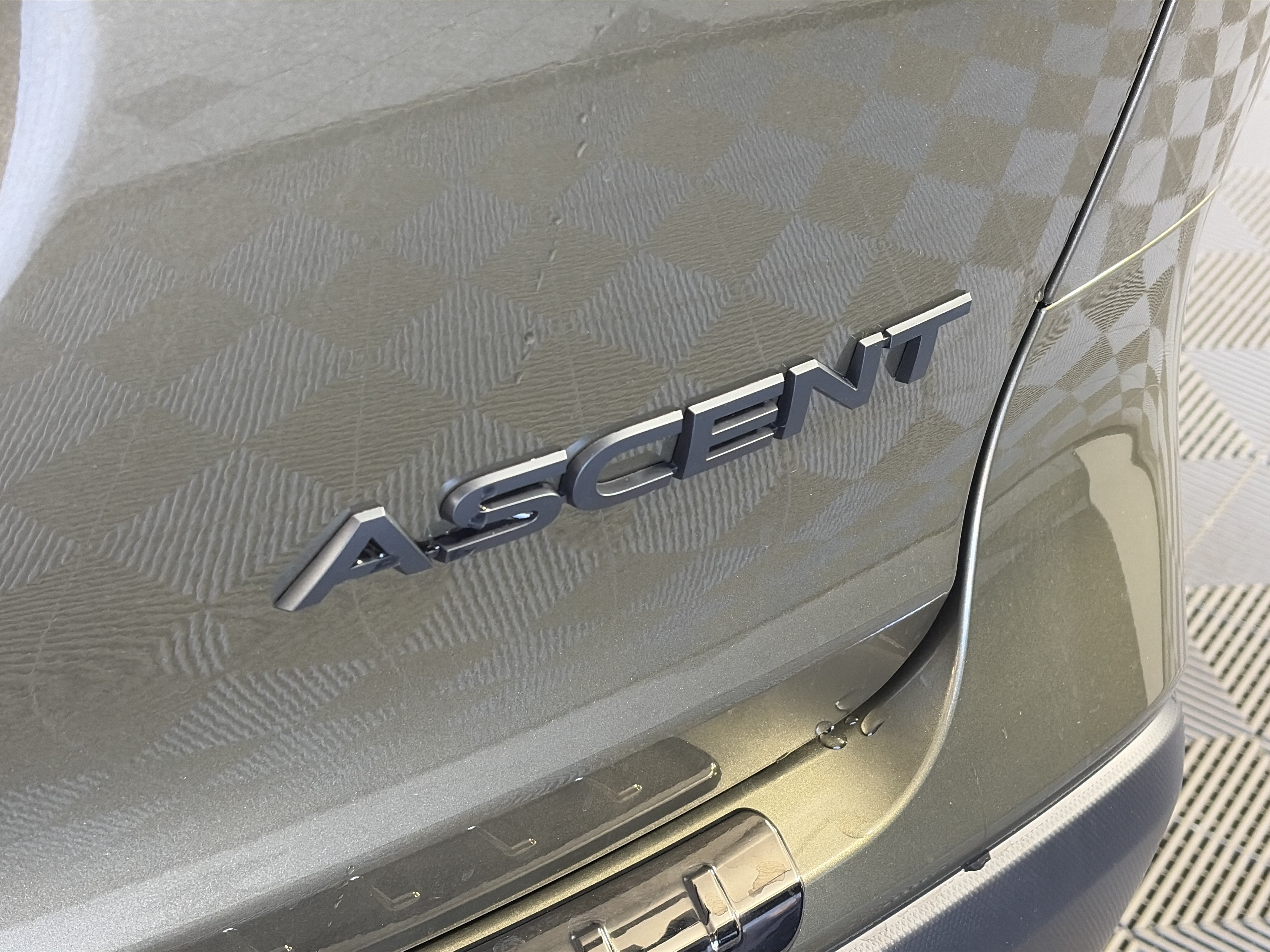 Used 2026 Subaru Ascent Premium AWD/4WD image 16