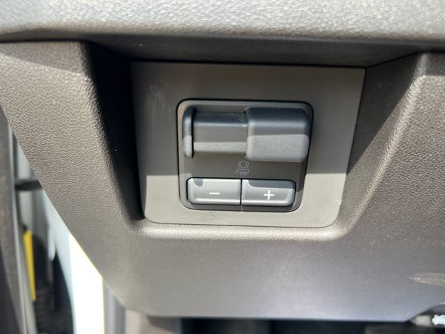Certified 2024 Chevrolet Colorado LT w/ LT Convenience Package II AWD/4WD image 28