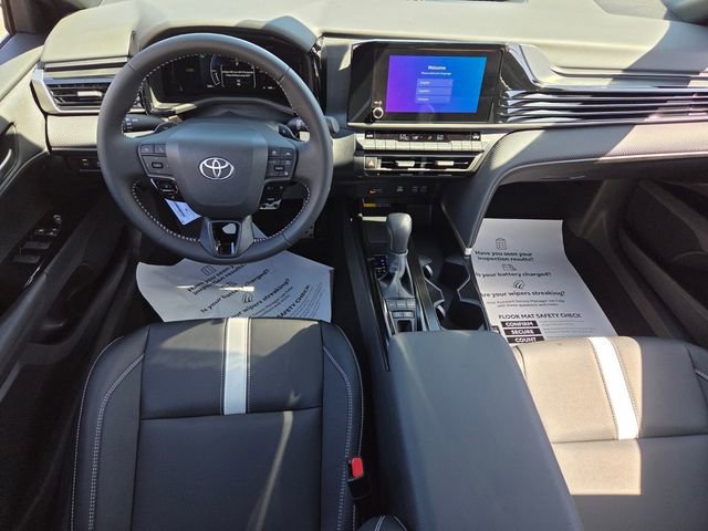 Used 2026 Toyota Camry SE w/ Convenience Package FWD image 8