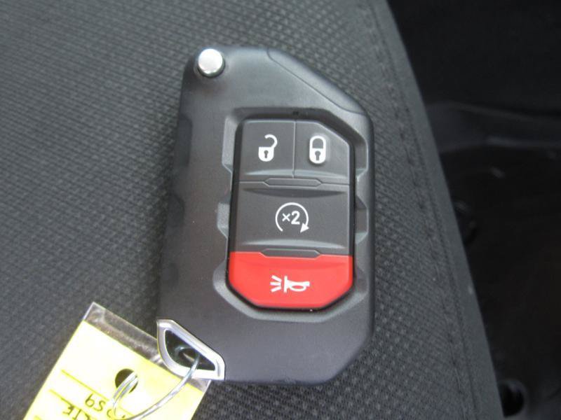 Used 2020 Jeep Wrangler Unlimited Sport AWD/4WD image 38