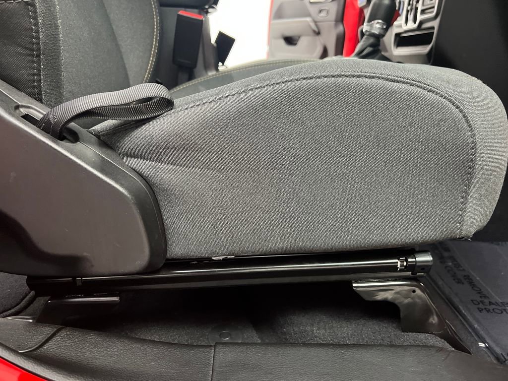 Used 2025 Jeep Wrangler Sahara 4xe image 22