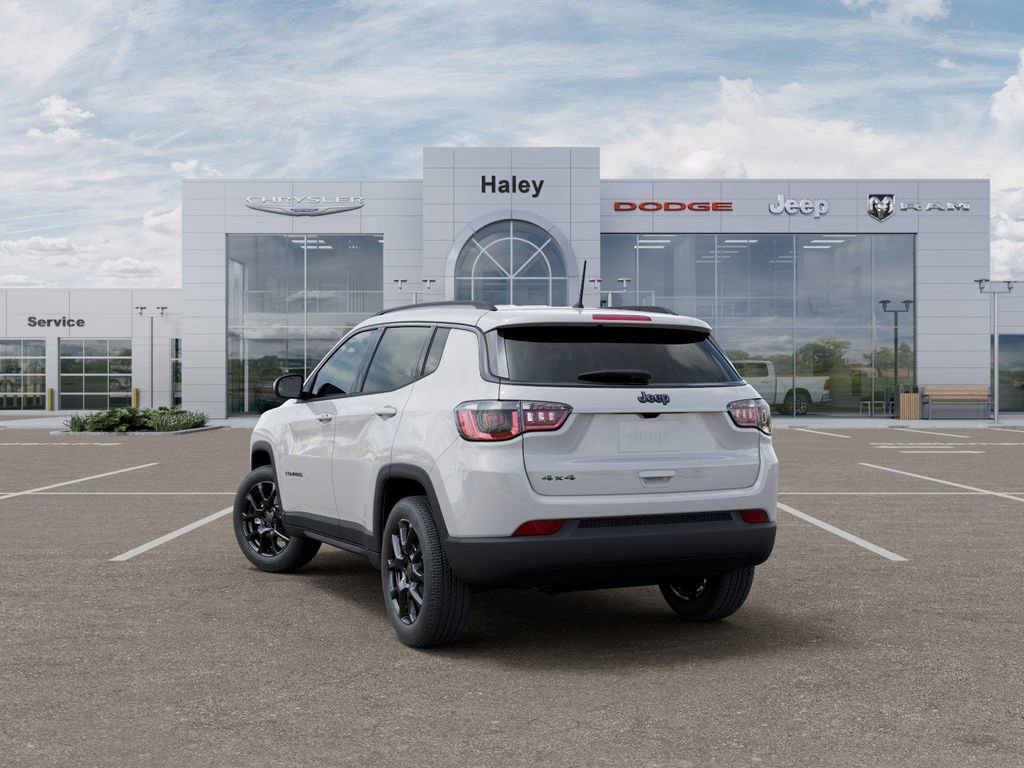 New 2026 Jeep Compass Latitude AWD/4WD image 3