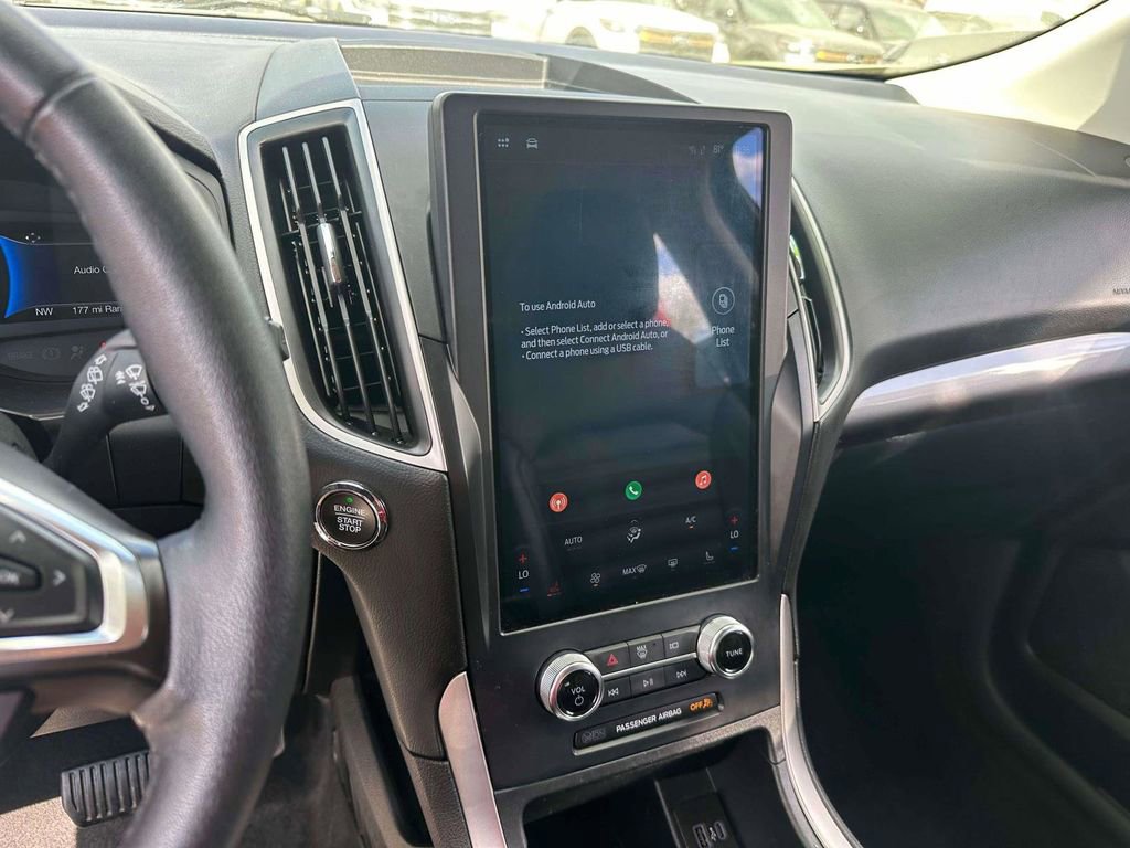 Used 2024 Ford Edge SEL image 29