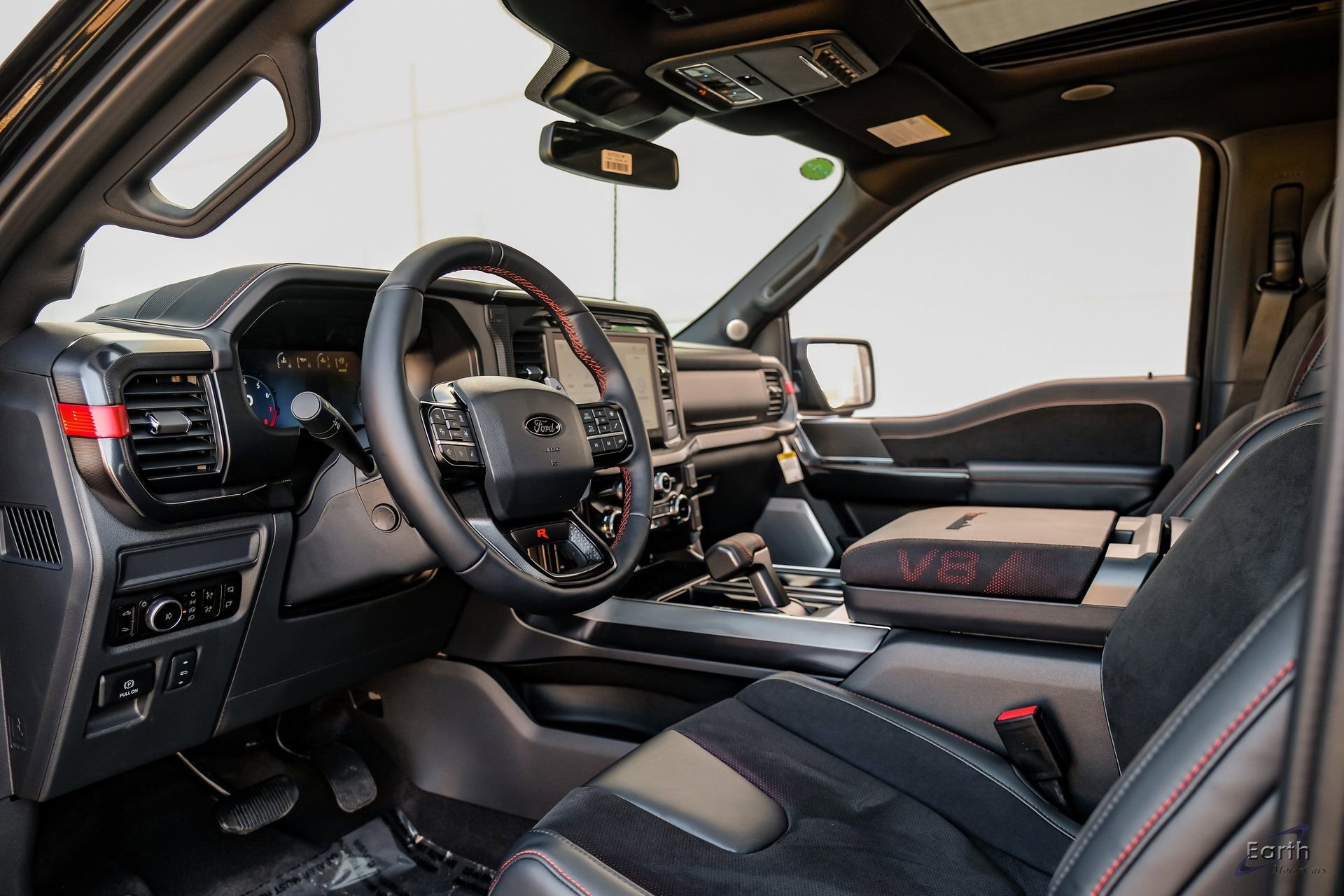 Used 2025 Ford F150 Raptor w/ Equipment Group 803A Raptor R AWD/4WD image 2