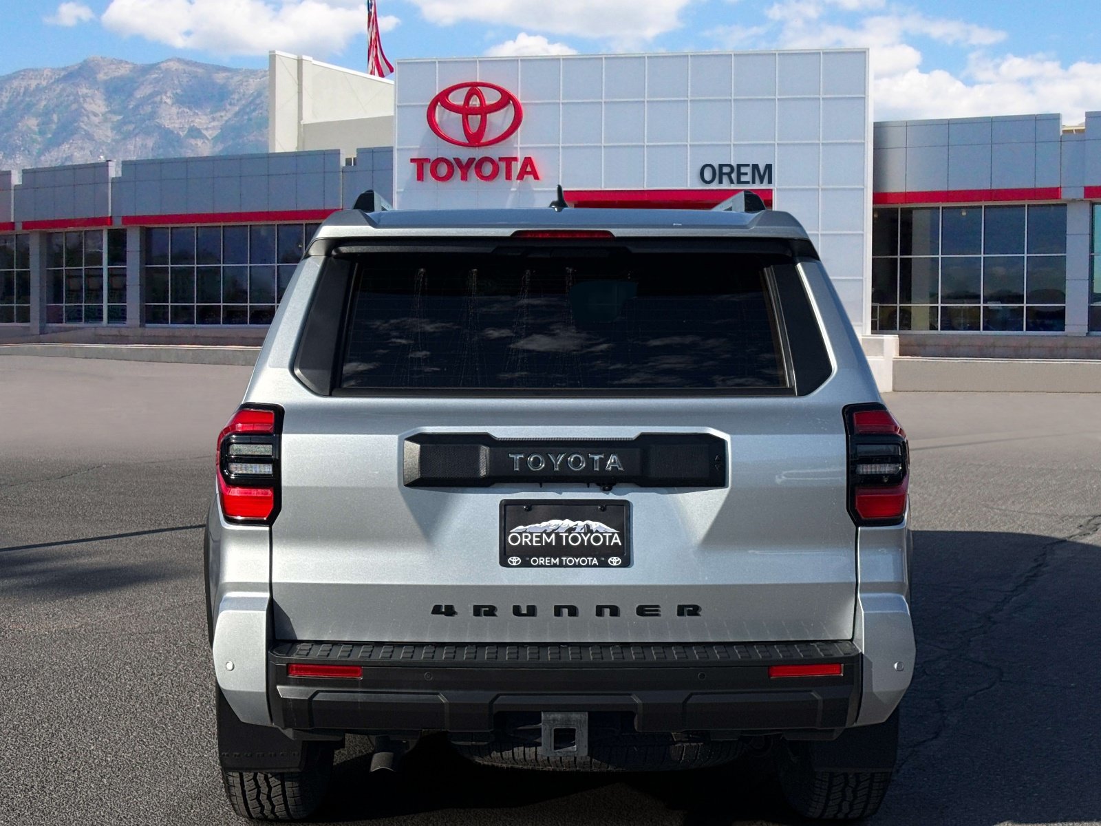 Used 2025 Toyota 4Runner TRD Off-Road Premium AWD/4WD image 4