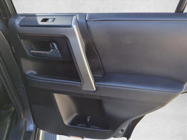 Used 2020 Toyota 4Runner Limited AWD/4WD image 27