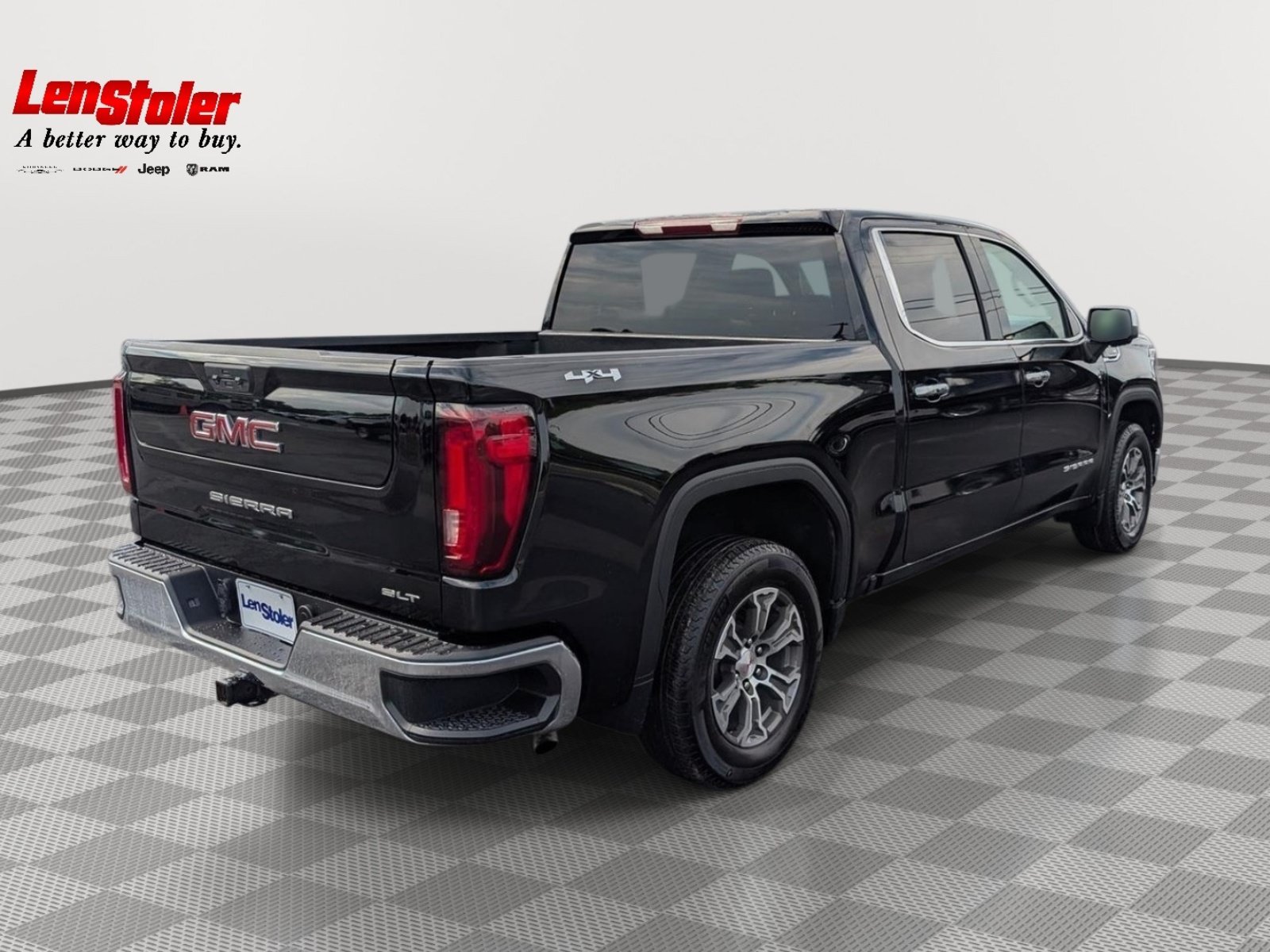 Used 2025 GMC Sierra 1500 SLT AWD/4WD image 5