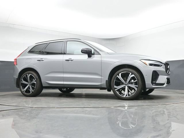 Used 2025 Volvo XC60 B5 Ultra w/ Protection Package Premier AWD/4WD image 10