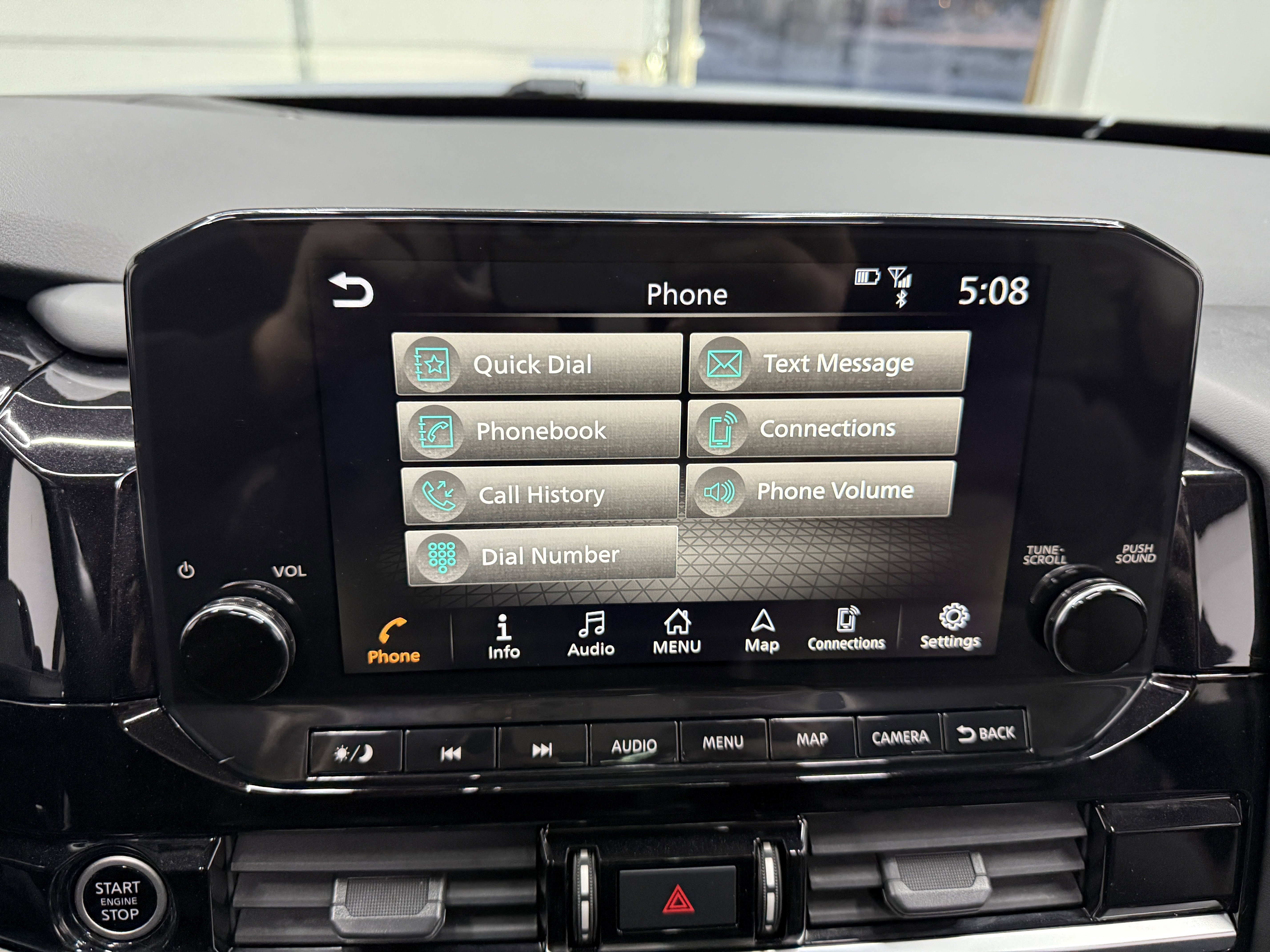 Used 2022 Nissan Pathfinder Platinum image 18