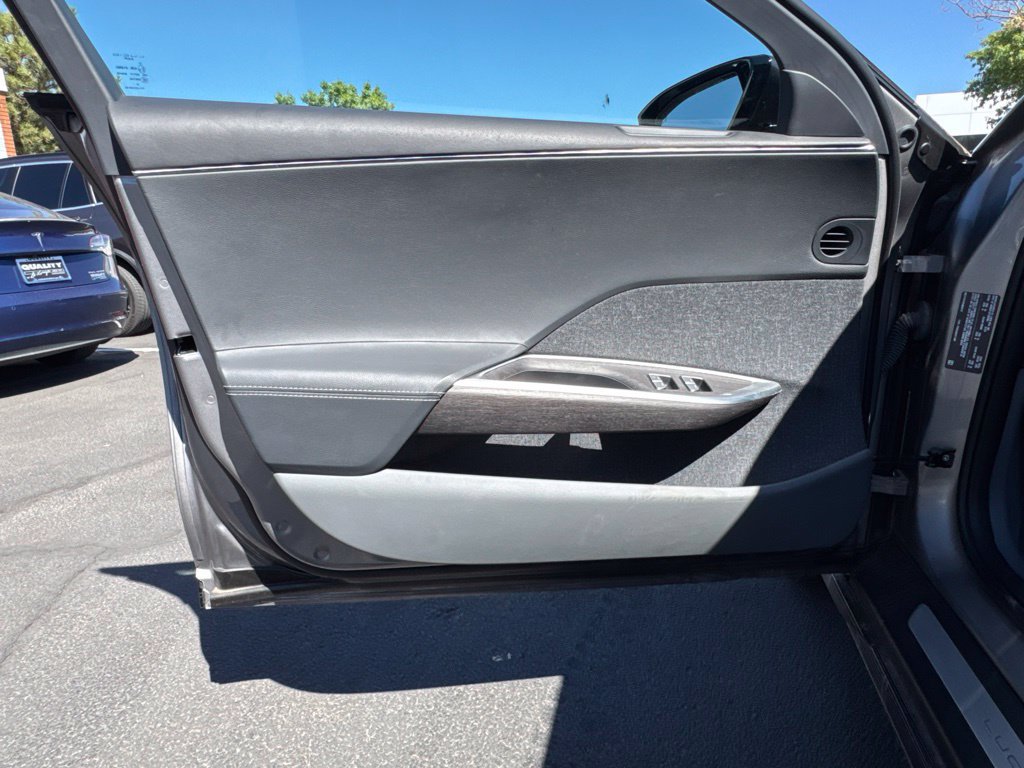Used 2024 Lucid Air Touring AWD/4WD image 16