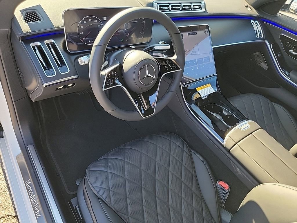 New 2025 Mercedes-Benz S 580 4MATIC Sedan image 8