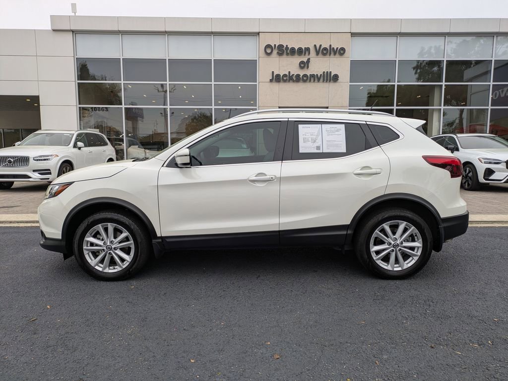 Used 2019 Nissan Rogue Sport SV image 3