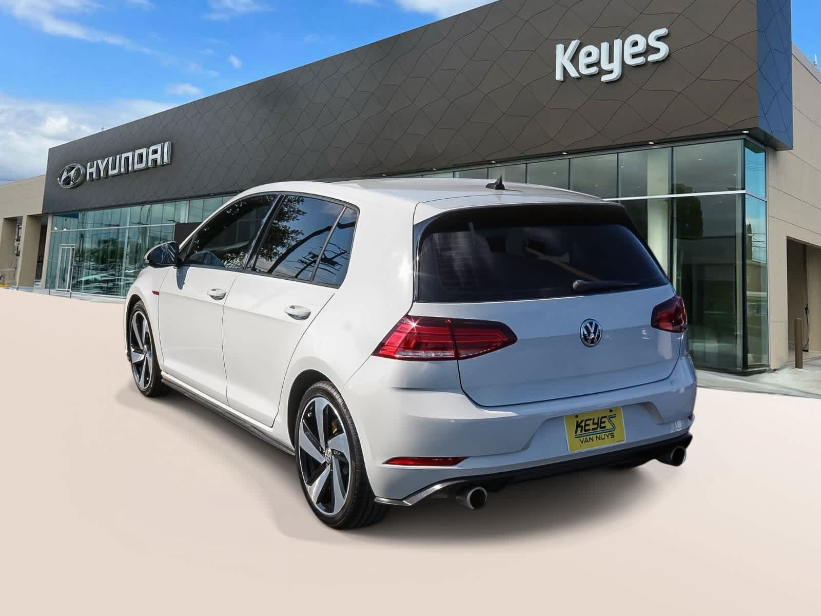Used 2019 Volkswagen GTI SE FWD image 7