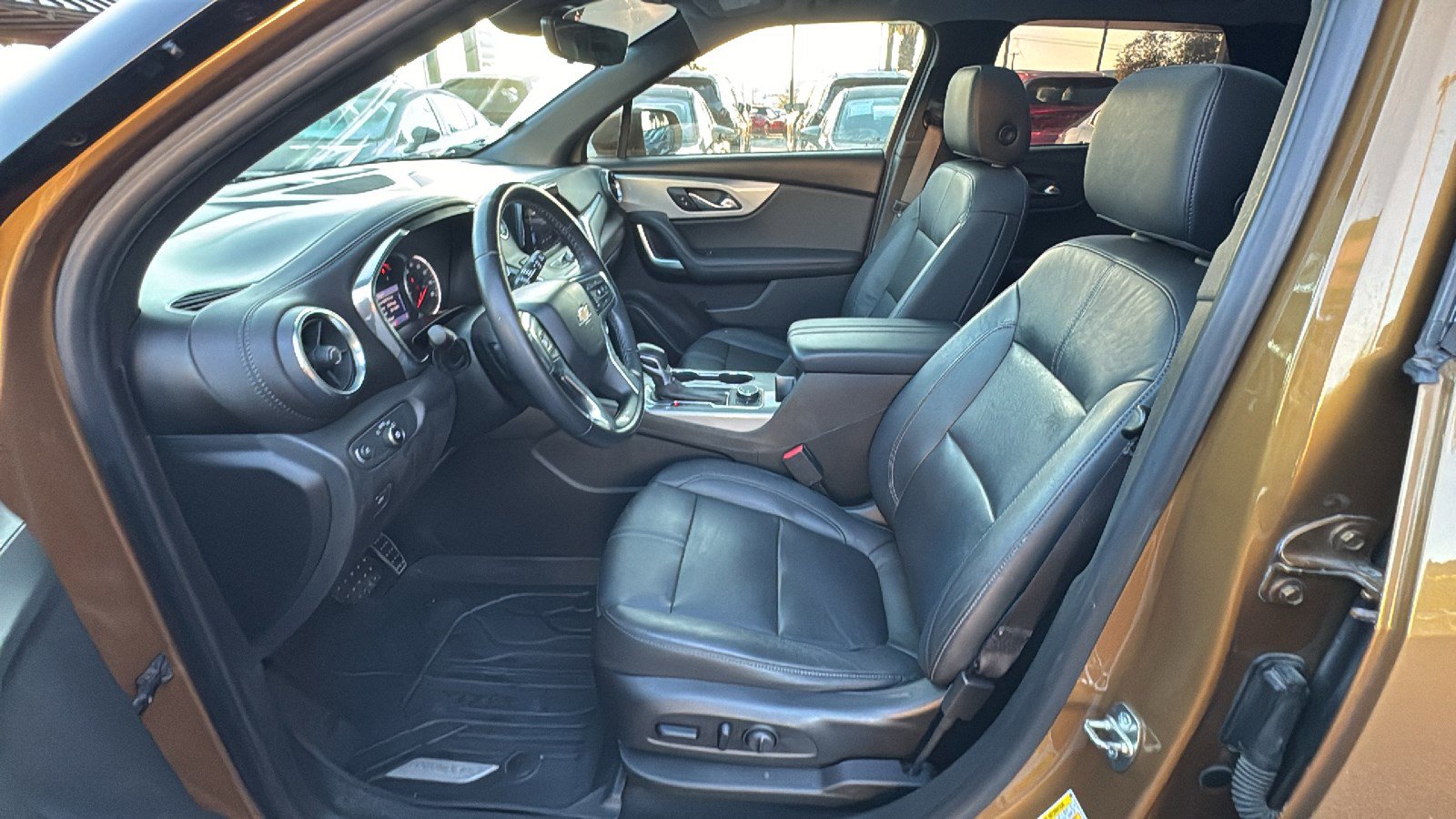 Used 2019 Chevrolet Blazer LT w/ Sun and Wheels Package FWD image 14