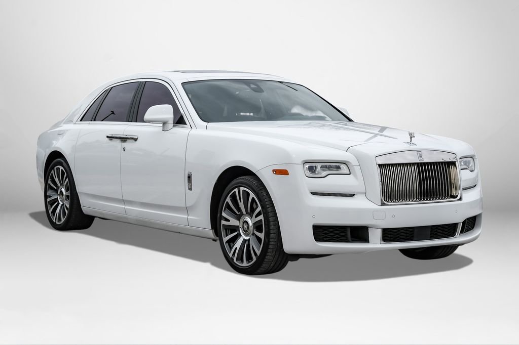 Used 2019 Rolls-Royce Ghost image 4