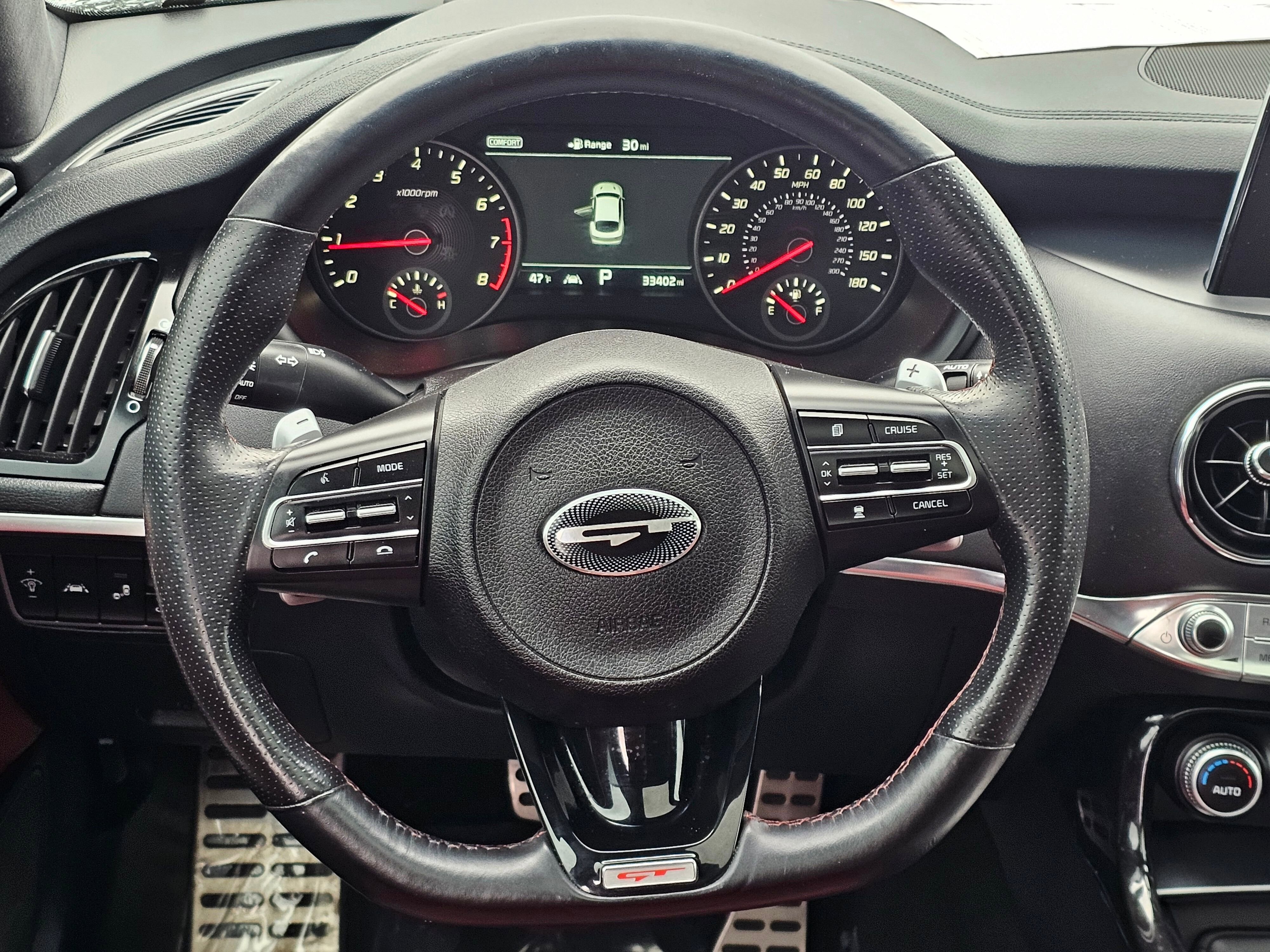 Used 2019 Kia Stinger GT2 image 19