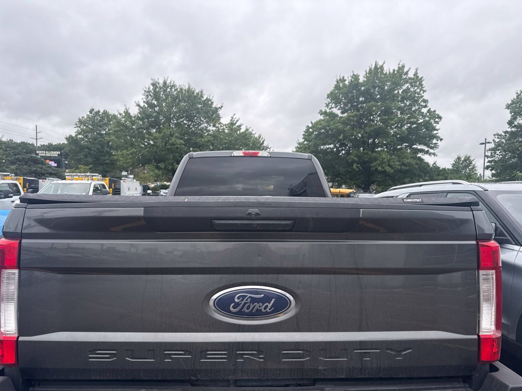 Used 2019 Ford F250 XLT AWD/4WD image 6