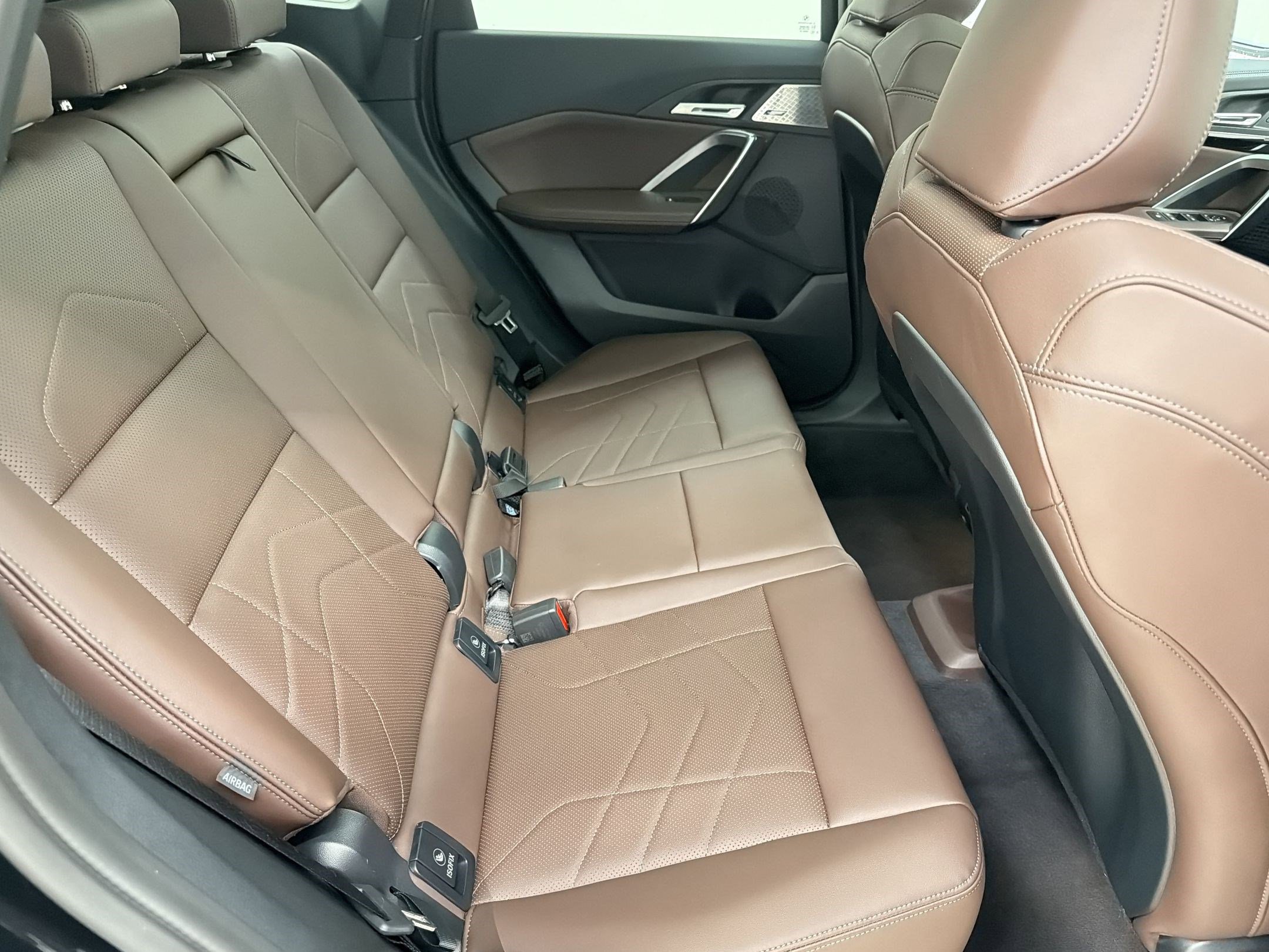 Used 2025 BMW X1 xDrive28i w/ Premium Package AWD/4WD image 26