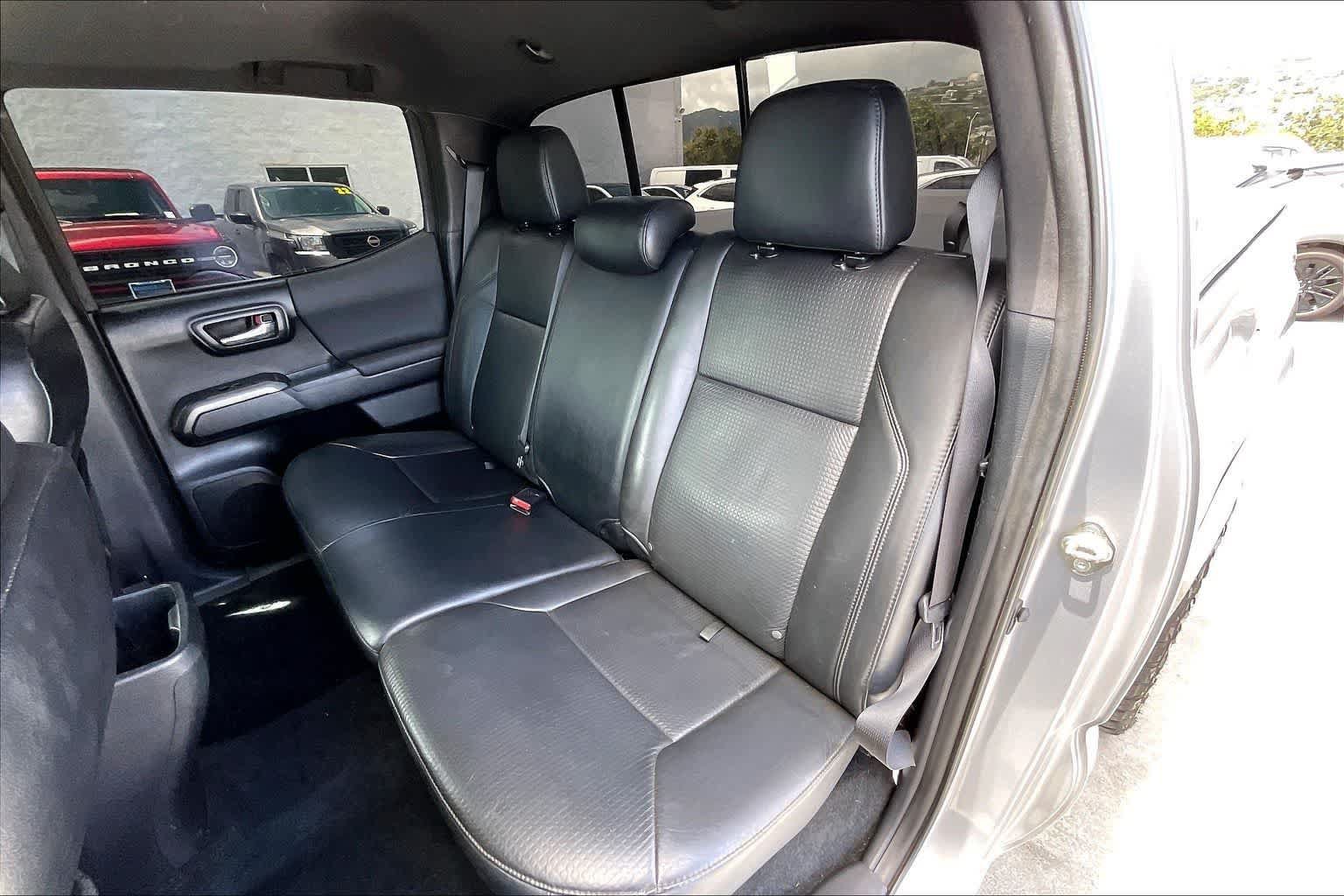 Used 2018 Toyota Tacoma 4x4 Double Cab image 29