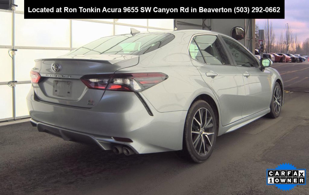 Used 2024 Toyota Camry SE w/ Cold Weather Package image 4