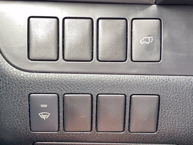 Used 2014 Toyota Highlander Plus AWD/4WD image 16