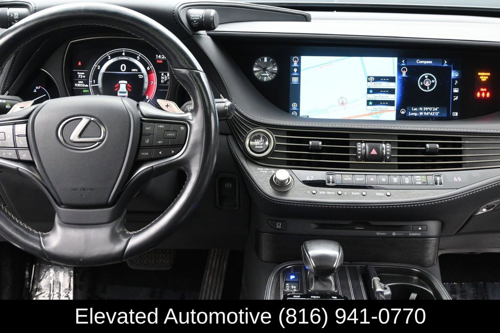 Used 2018 Lexus LS 500 AWD w/ Accessory Package (Z2) image 13