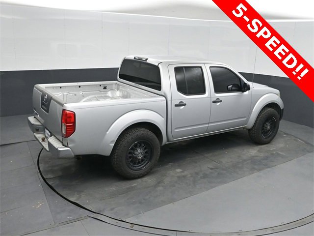Used 2012 Nissan Frontier S image 27