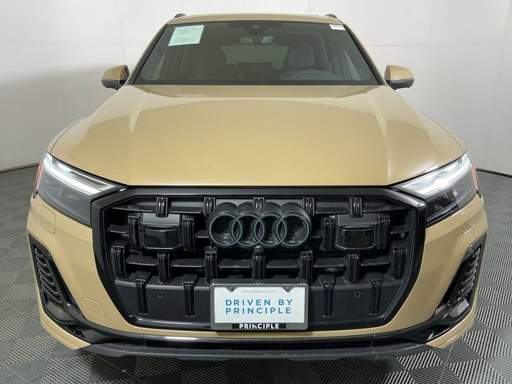 Used 2025 Audi Q7 2.0T Premium Plus image 3
