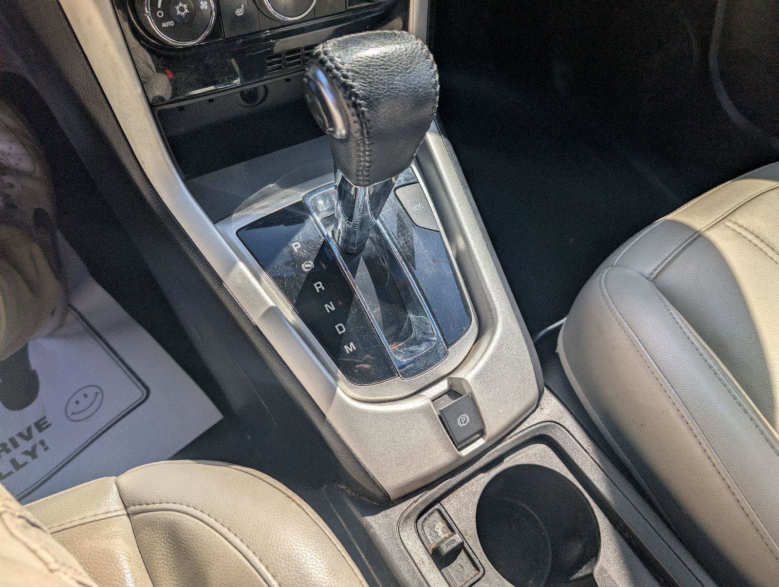 Used 2014 Chevrolet Captiva Sport LTZ image 25