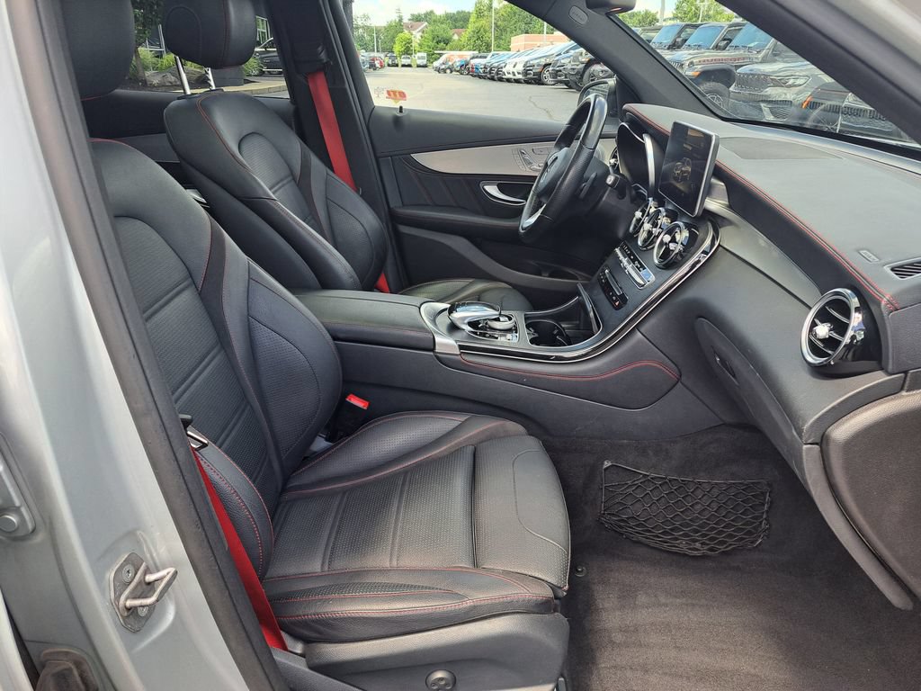 Used 2018 Mercedes-Benz GLC 43 AMG 4MATIC image 30