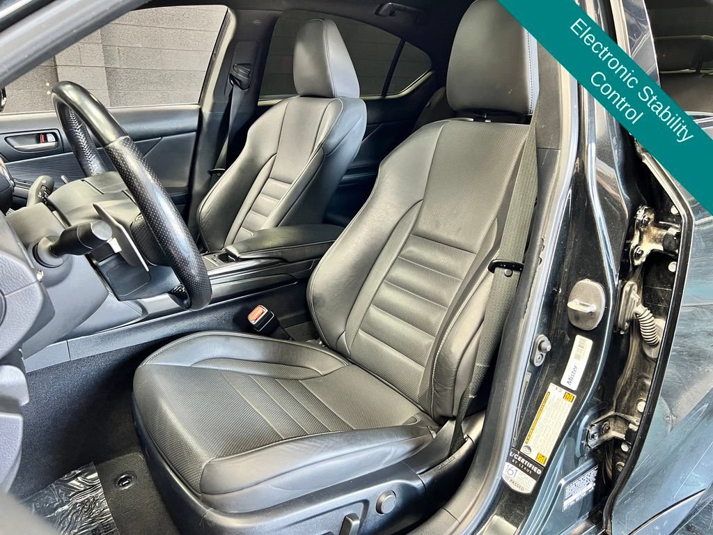 Used 2021 Lexus IS 350 F Sport RWD image 7