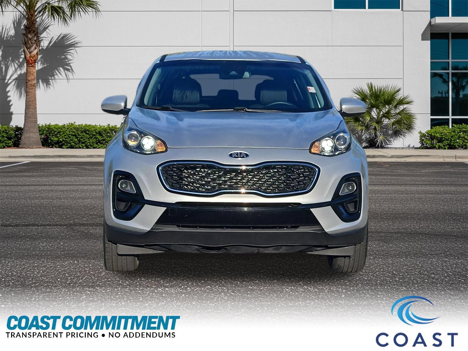 Used 2022 Kia Sportage LX AWD/4WD image 2