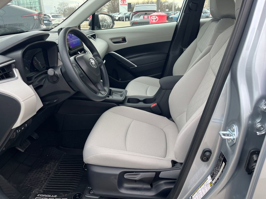 New 2026 Toyota Corolla Cross L image 10