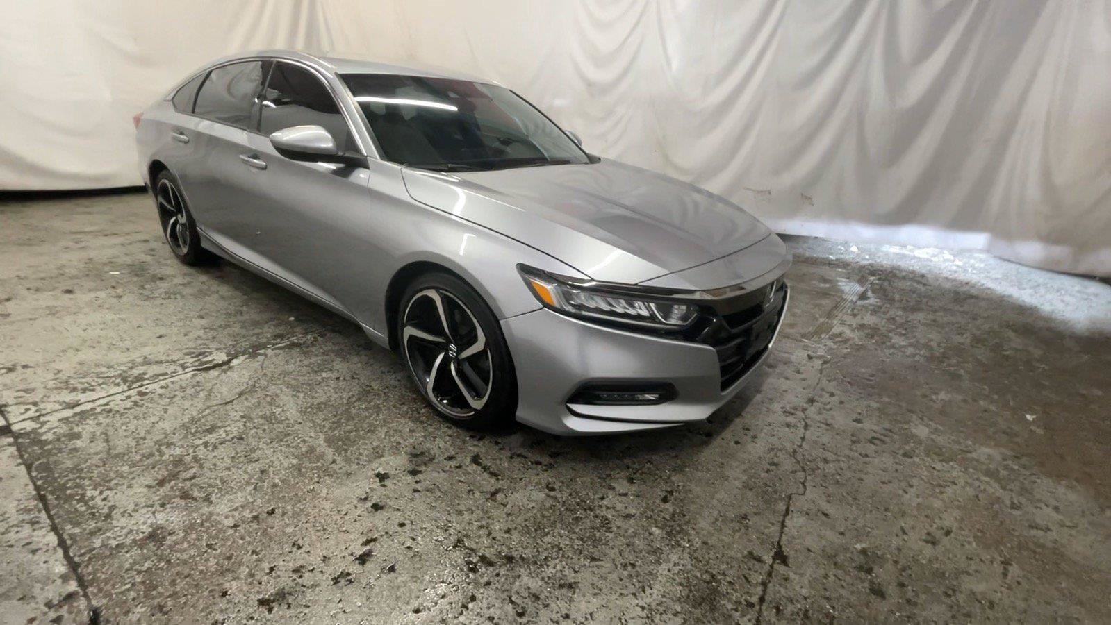 Used 2020 Honda Accord Sport image 2