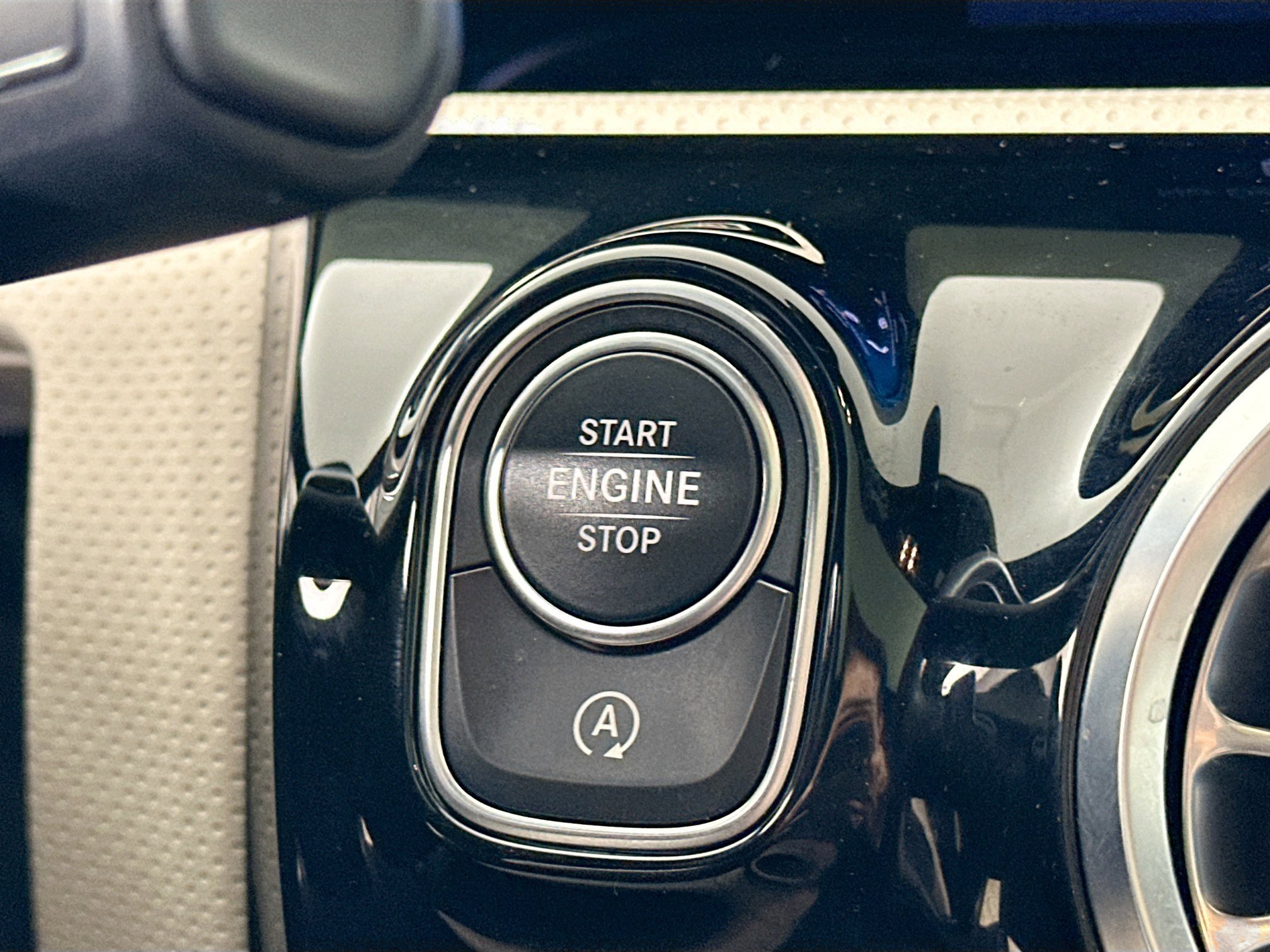 Certified 2023 Mercedes-Benz CLA 250 4MATIC image 16