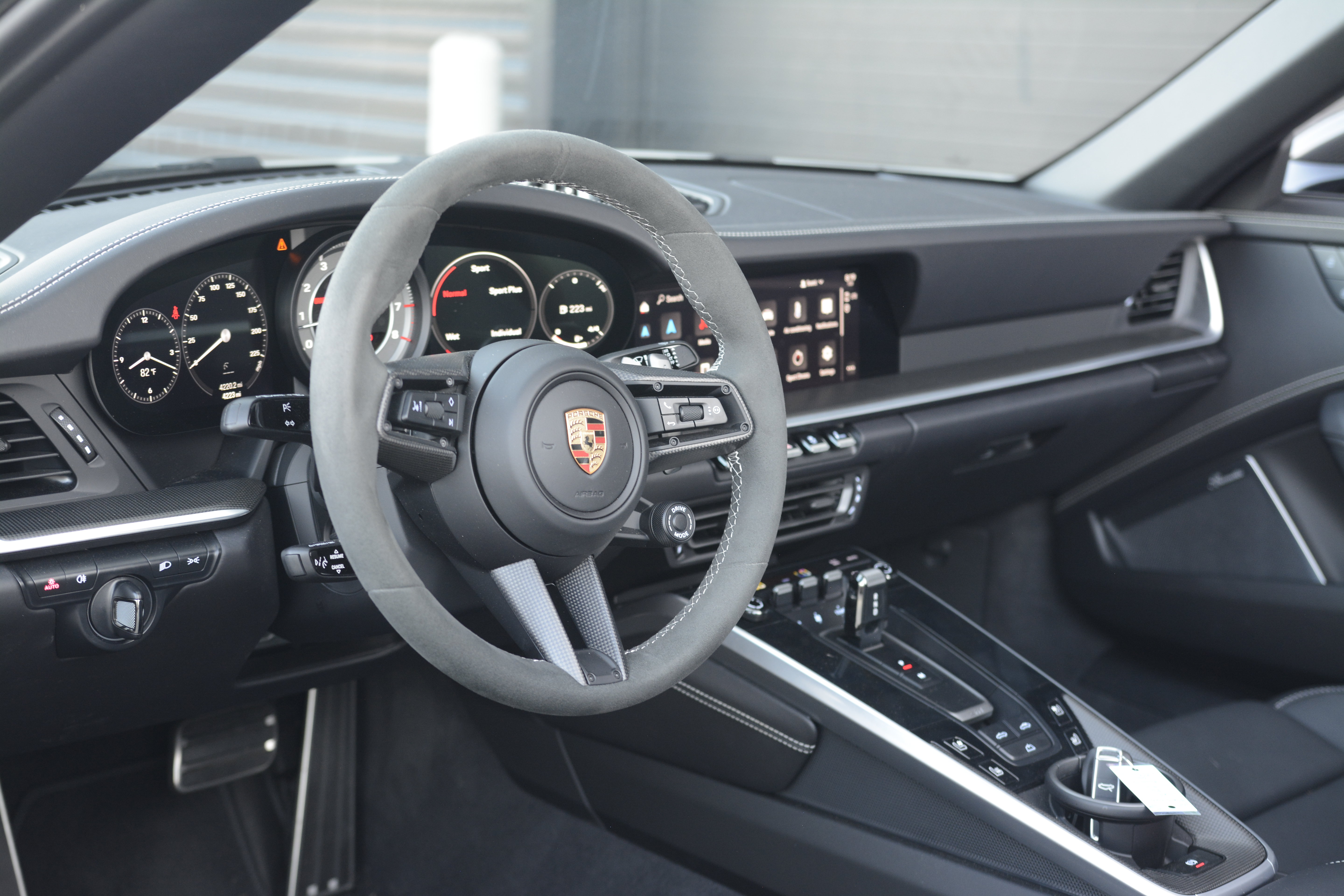 Certified 2024 Porsche 911 Turbo S AWD/4WD image 4