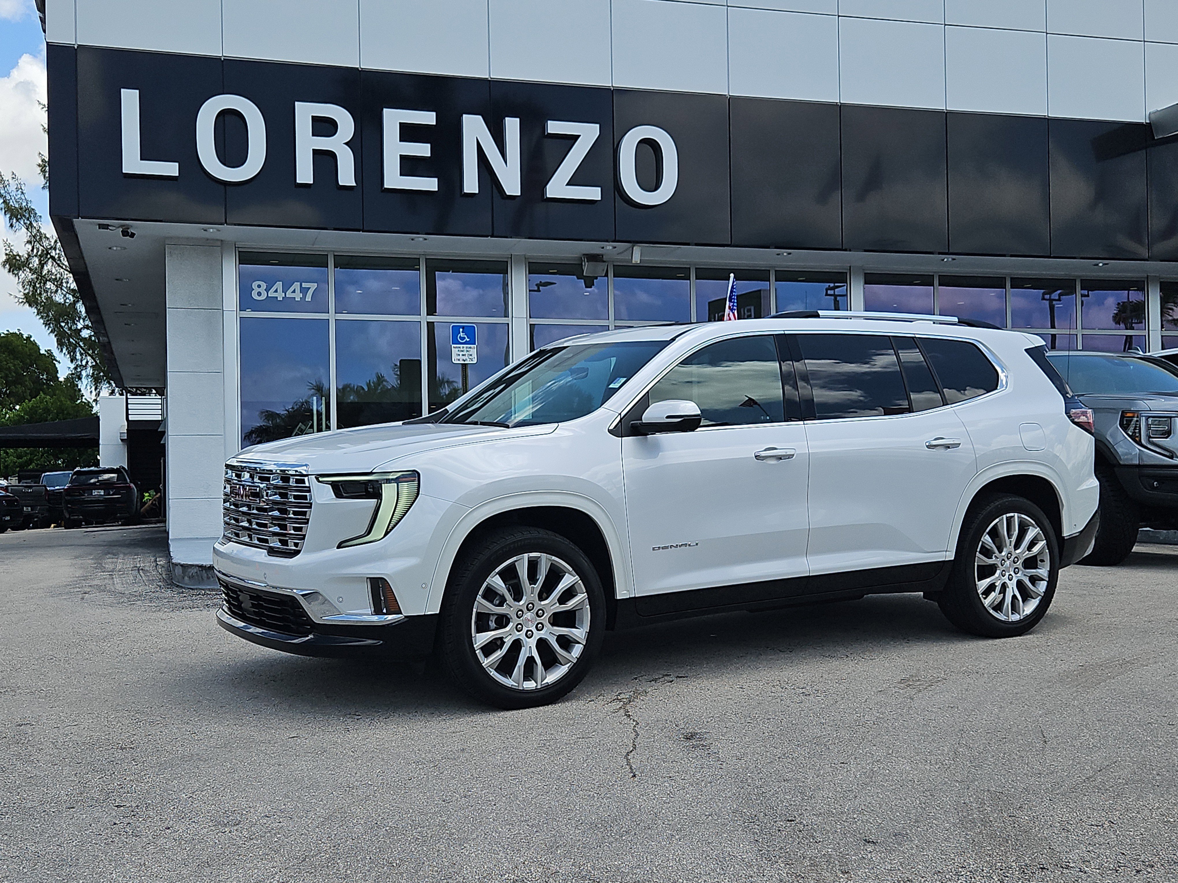 Used 2024 GMC Acadia Denali w/ Super Cruise Package