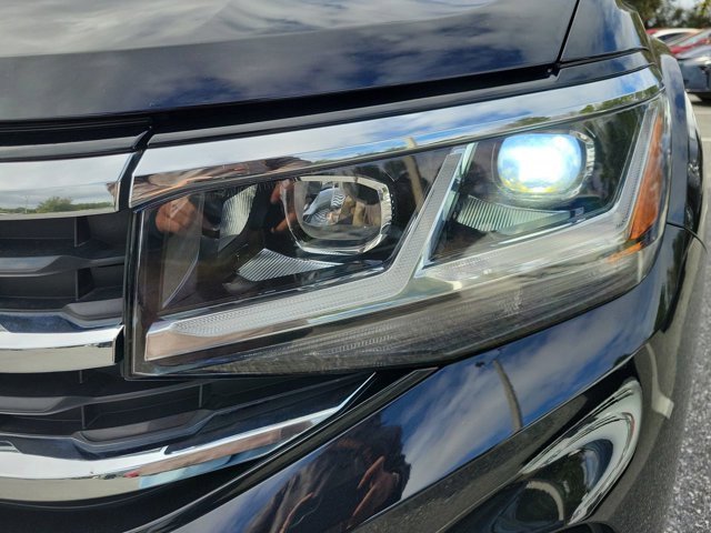 Used 2023 Volkswagen Atlas Cross Sport SE image 16