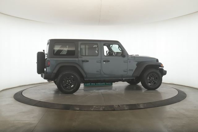 Used 2026 Jeep Wrangler Sport image 6