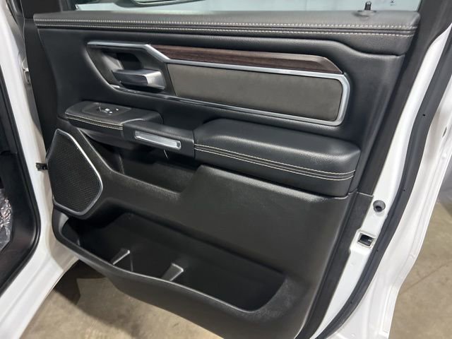 Used 2025 RAM 1500 Laramie AWD/4WD image 19