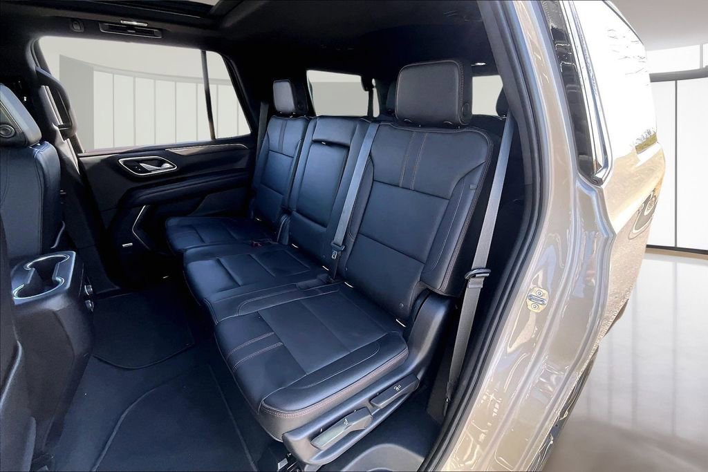 Used 2021 Chevrolet Tahoe RST AWD/4WD image 28