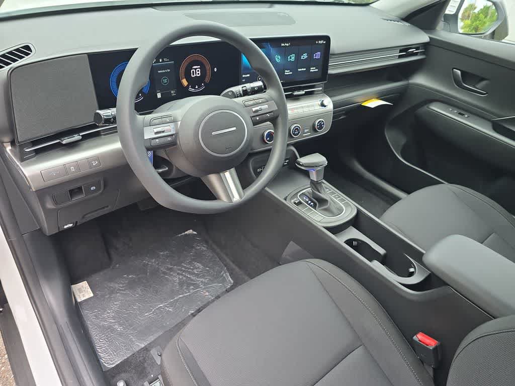 New 2027 Hyundai Kona SE FWD image 15