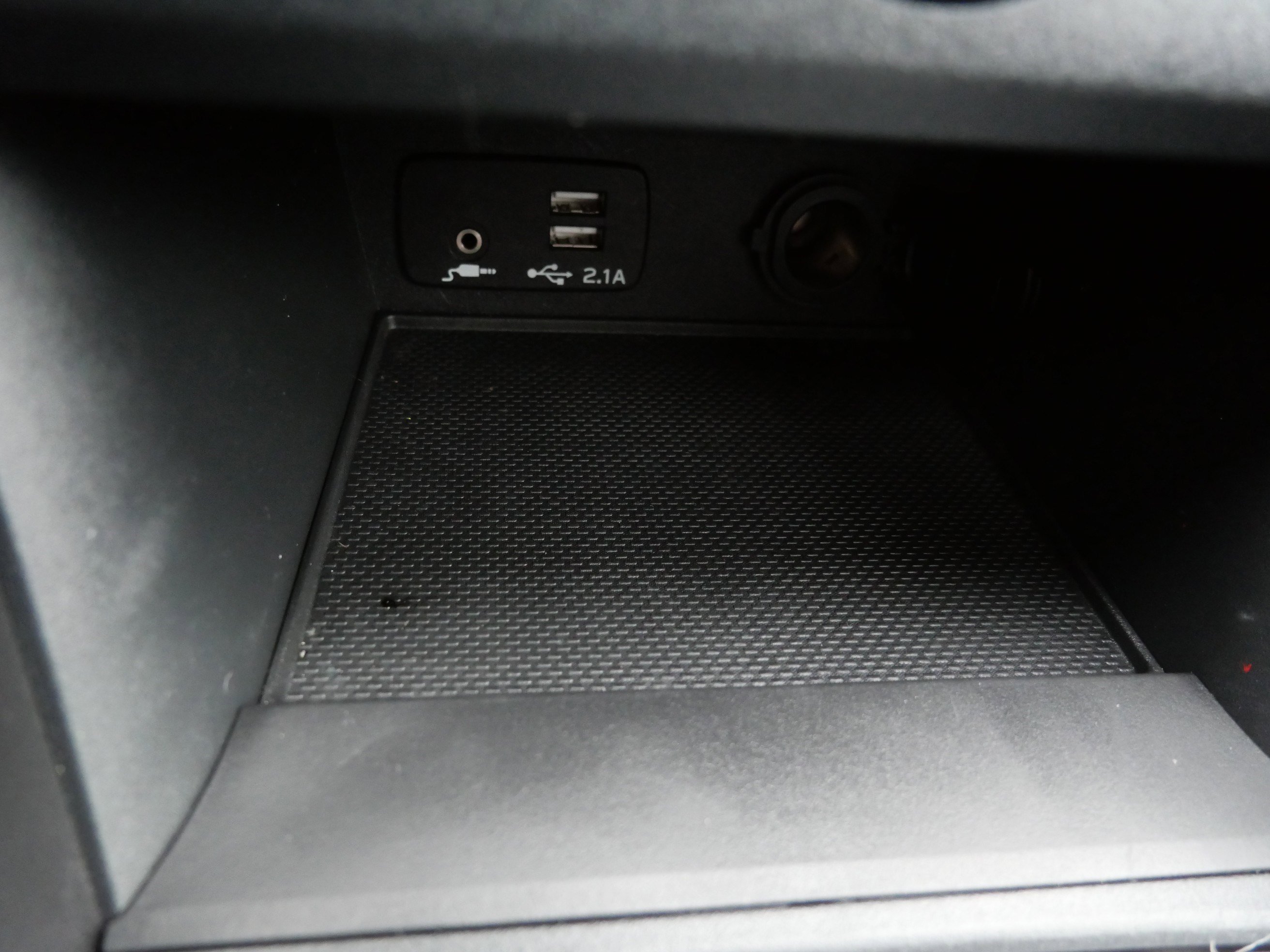 Used 2023 Subaru Crosstrek 2.0i Premium image 31