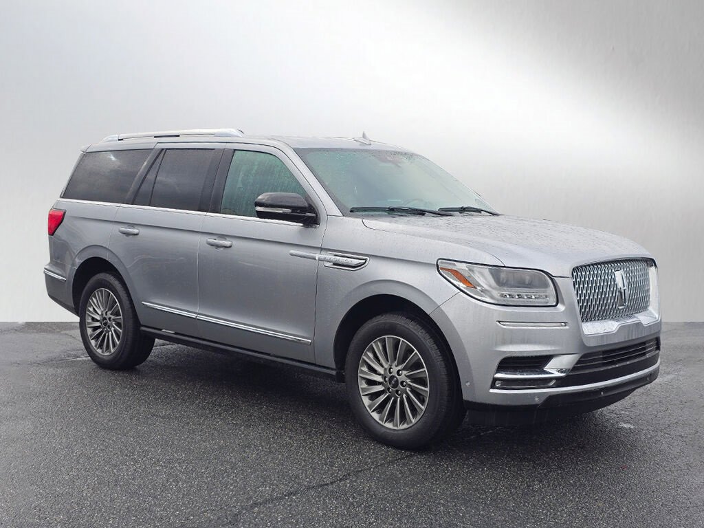 Used 2021 Lincoln Navigator 4WD image 30