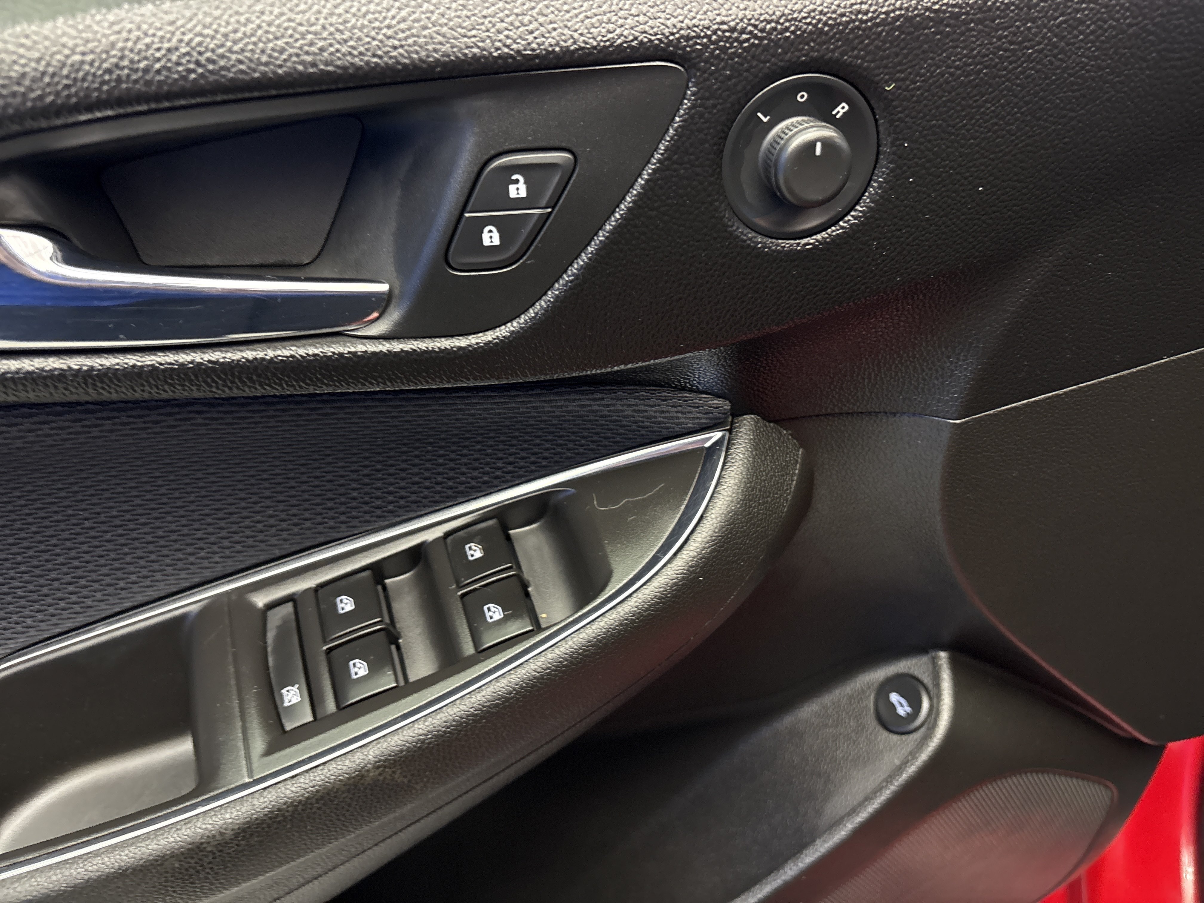 Used 2018 Chevrolet Cruze LS FWD image 10