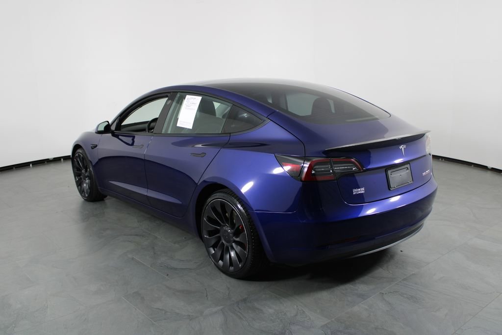 Used 2023 Tesla Model 3 Performance image 3