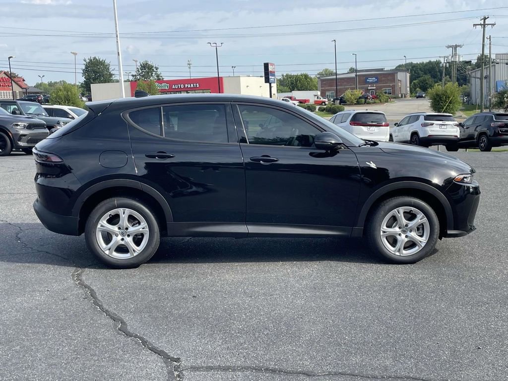 New 2025 Dodge Hornet GT image 9