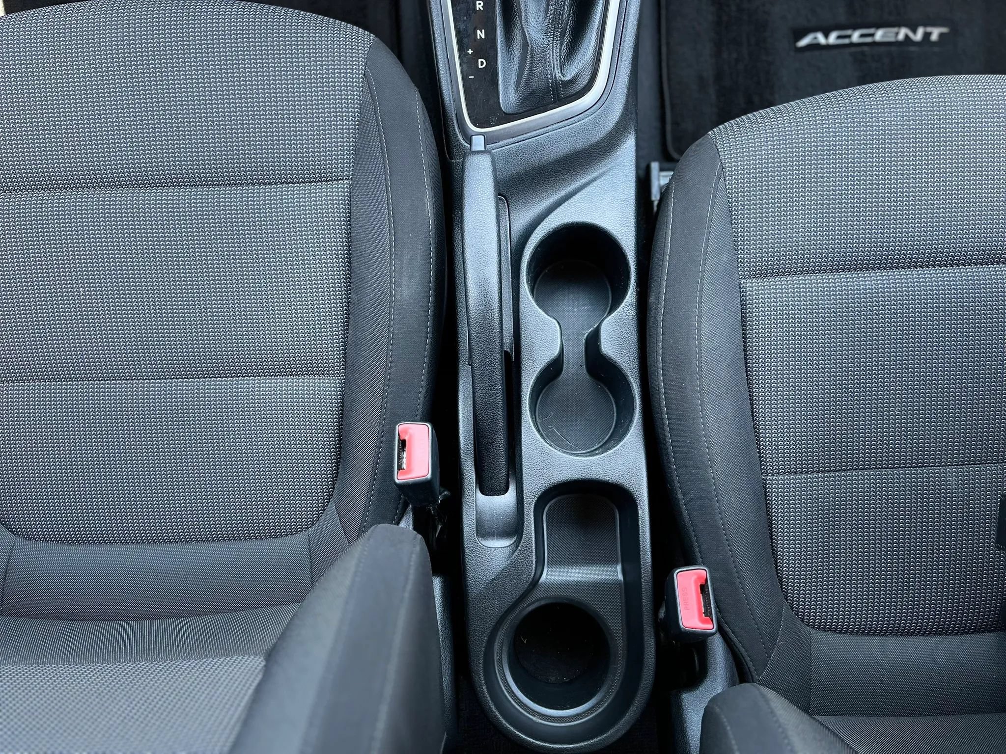 Used 2018 Hyundai Accent SE FWD image 16
