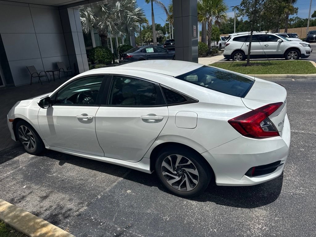 Used 2016 Honda Civic EX image 4